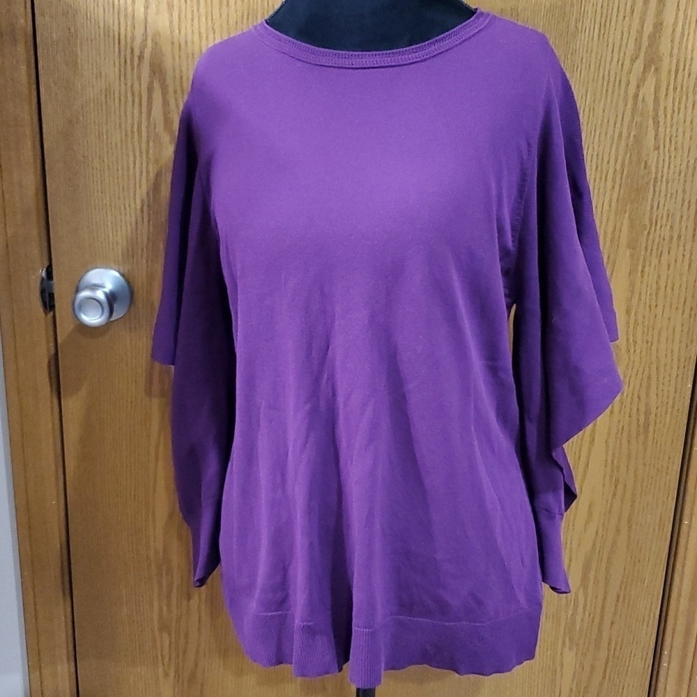 Cabi purple batwing cold shoulder lightweight knit sweater
